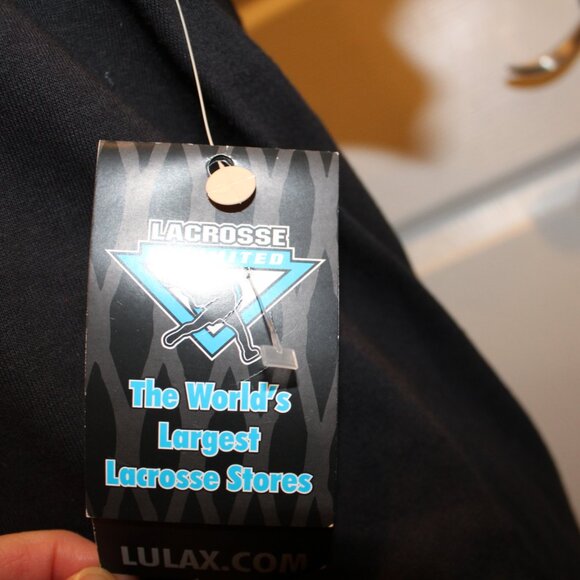 LACROSSE UNLIMITED Boy's Sleeve T-Shirt | X-Large | Black Gold Chain LAX player - Picture 3 of 4